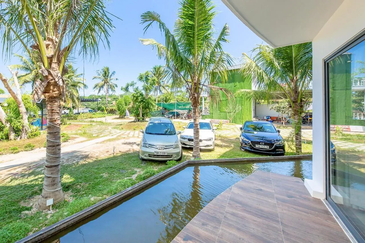 Oyo 426 Klaus Resort Нячанг Отель