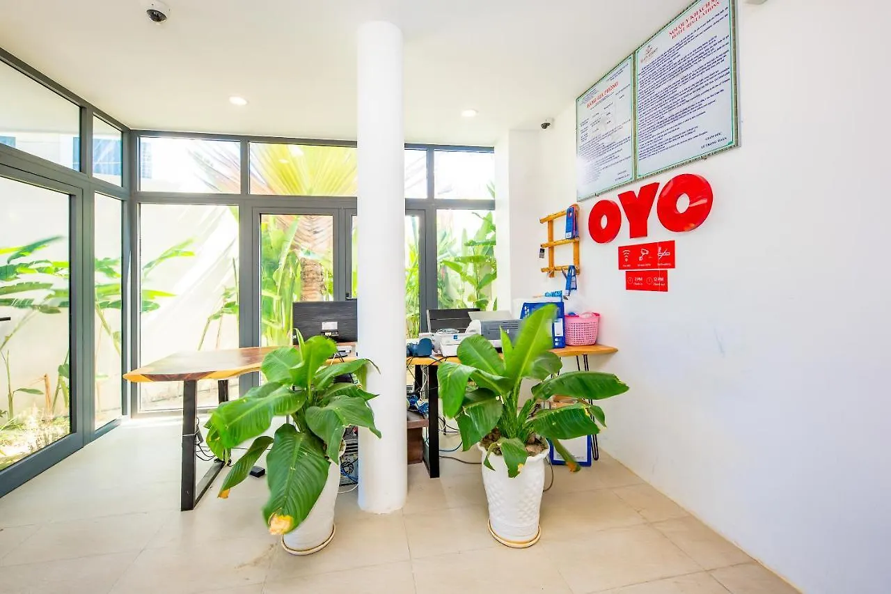 Oyo 426 Klaus Resort Нячанг Отель
