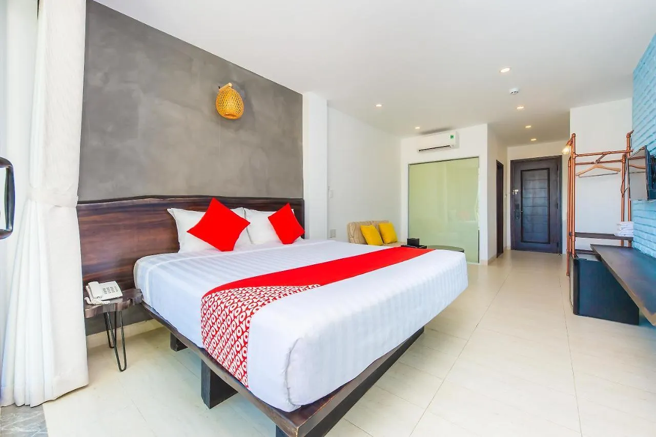 Oyo 426 Klaus Resort Nha Trang 3*,