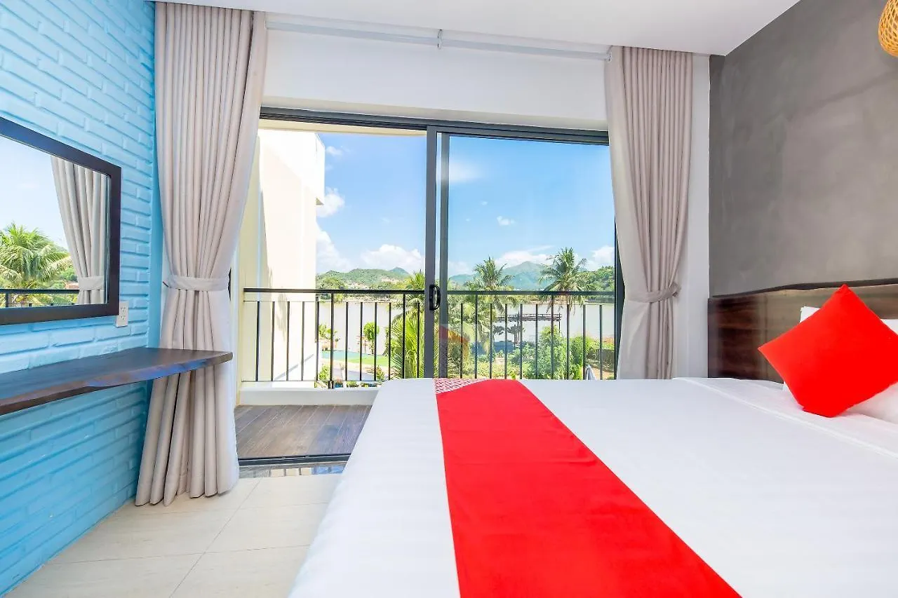 Oyo 426 Klaus Resort Nha Trang 3*,